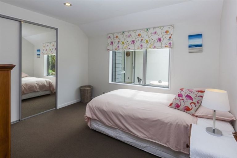 Photo of property in 17 Crown Close, Prebbleton, 7604