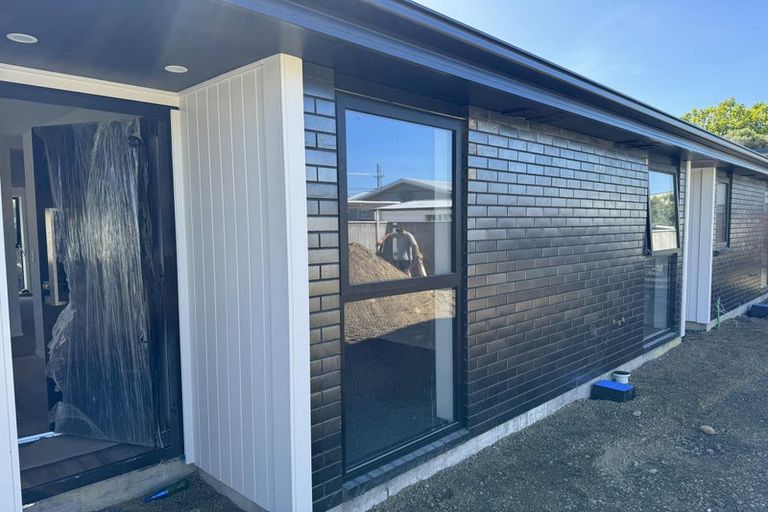 Photo of property in 54b Mako Mako Road, Levin, 5510