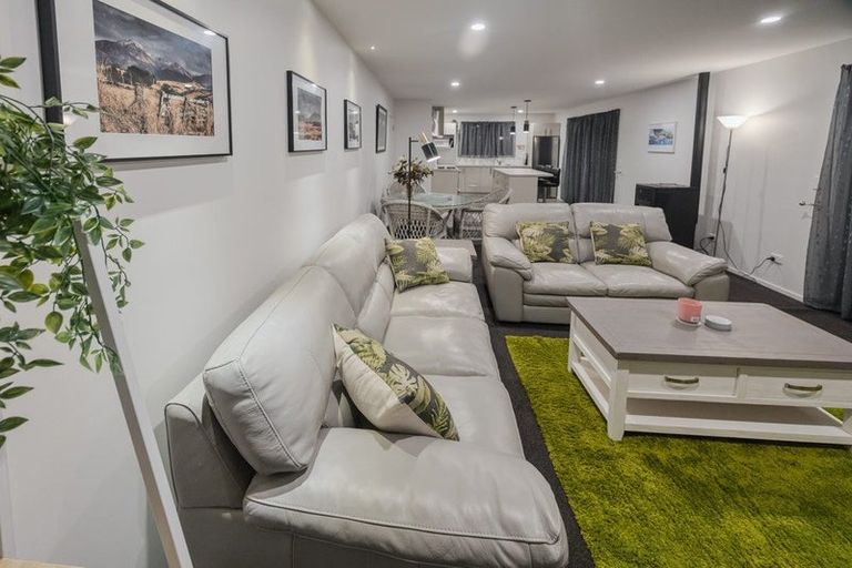 Photo of property in 10 Bute Street, Moeraki, 9482