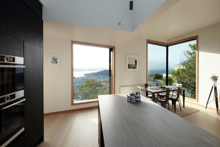 Photo of property in 61 Karepa Street, Brooklyn, Wellington, 6021