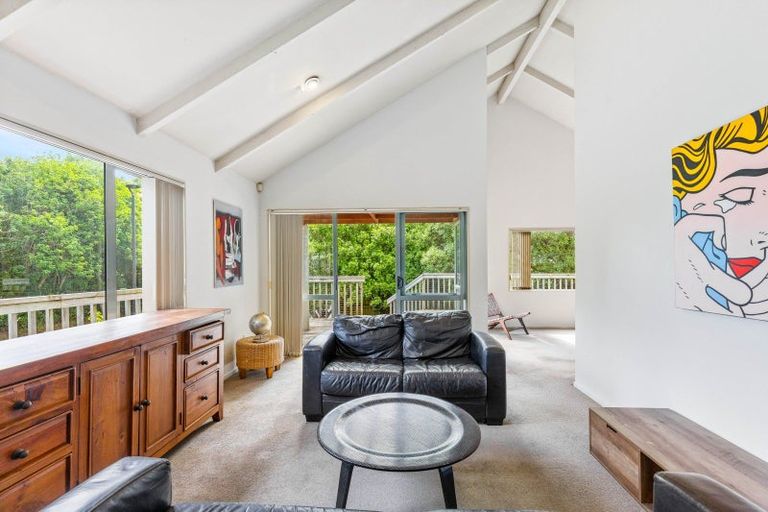 Photo of property in 90a Atkinson Road, Titirangi, Auckland, 0604