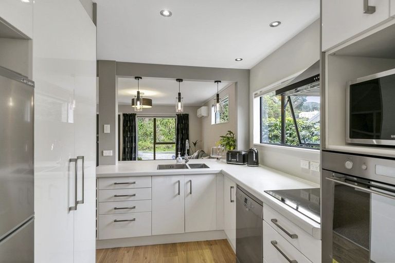 Photo of property in 24f1 Akatea Street, Berhampore, Wellington, 6023