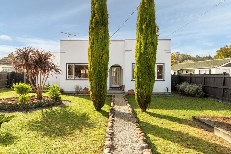 Photo of property in 9 Mangaroa Hill Road, Maoribank, Upper Hutt, 5018
