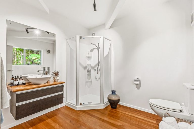 Photo of property in 99d Carter Road, Oratia, Auckland, 0604