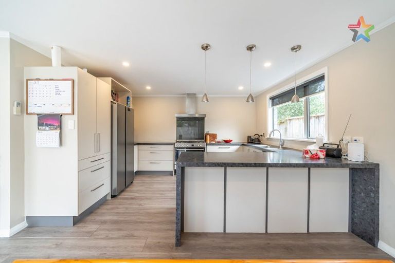 Photo of property in 51 Bristol Square, Hutt Central, Lower Hutt, 5010