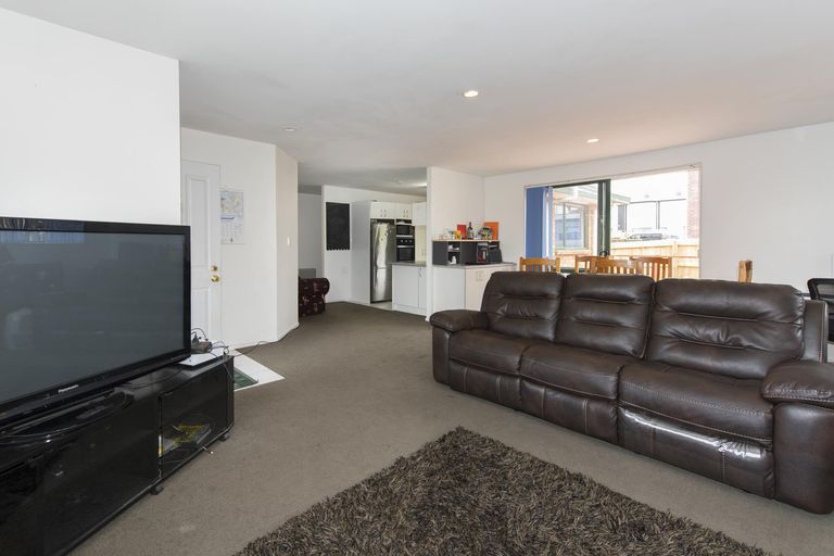 Photo of property in 25 Tilberg Street, Favona, Auckland, 2024