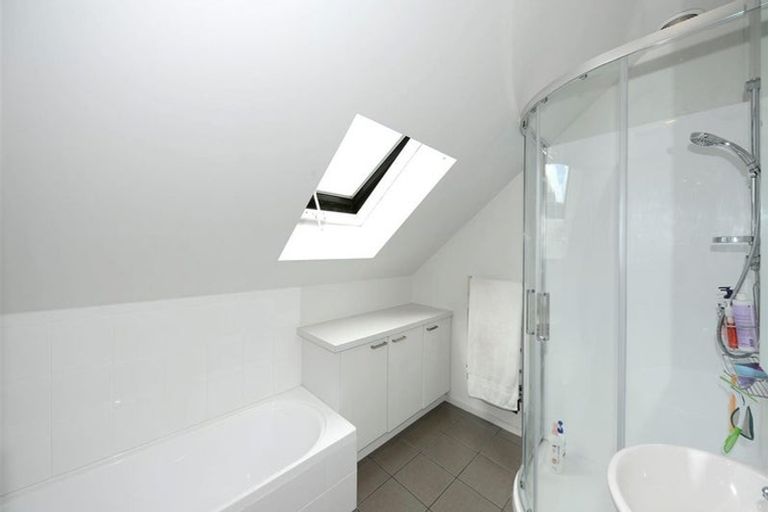 Photo of property in 55 Staveley Street, Avonhead, Christchurch, 8042