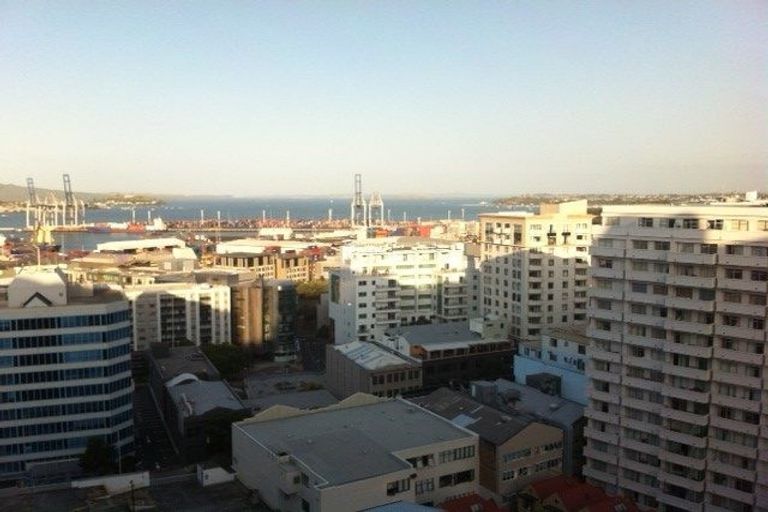 Photo of property in 18 Waterloo Street, Howick, Auckland, 2014
