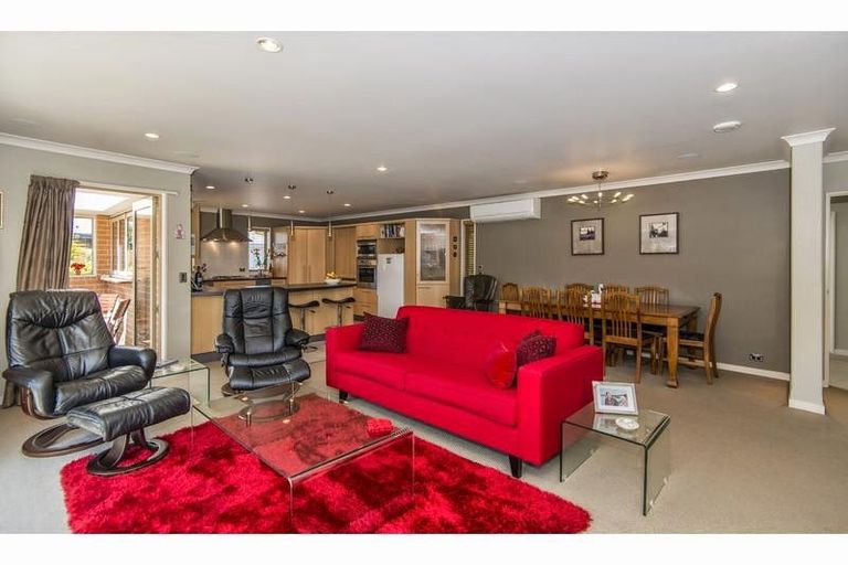 Photo of property in 9 Tobins Lane, Burwood, Christchurch, 8083