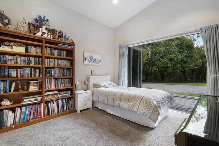 Photo of property in 514 Waitoki Road, Wainui, Silverdale, 0994