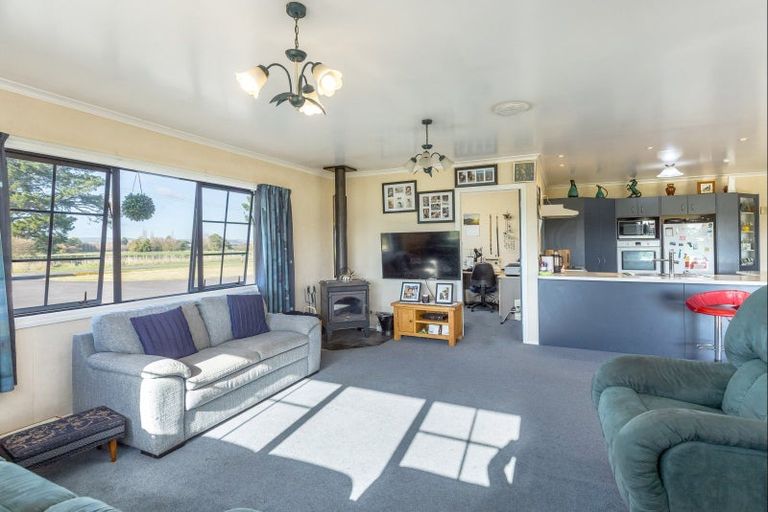 Photo of property in 62 Thomas Road, Carrington, Carterton, 5791