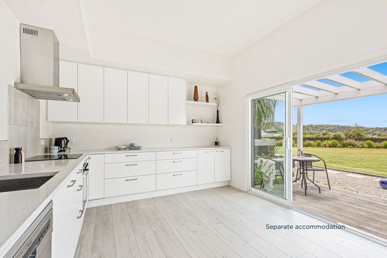 Photo of property in 16b Waimanu Place, Point Wells, Warkworth, 0986