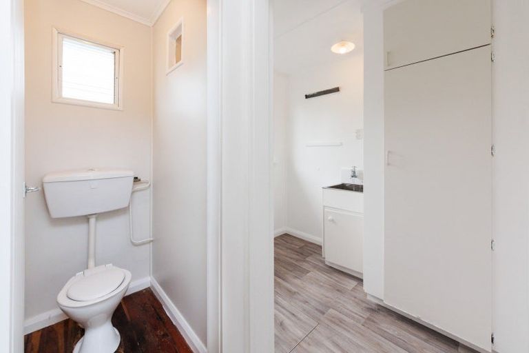 Photo of property in 226 Tremaine Avenue, Highbury, Palmerston North, 4412