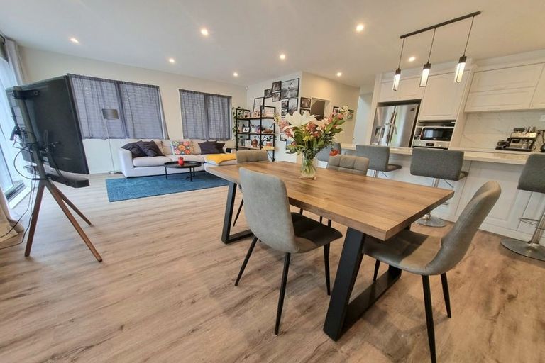 Photo of property in 72 Joshua Carder Drive, Hobsonville, Auckland, 0616