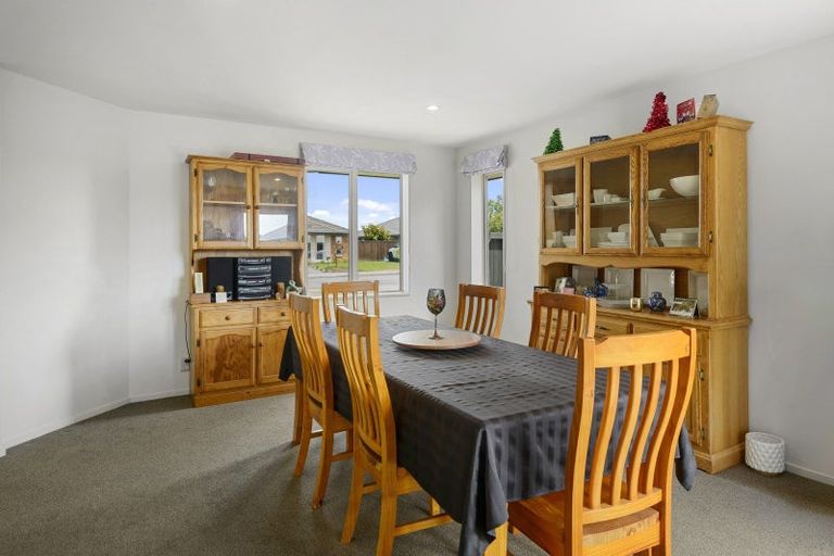 Photo of property in 26 Maple Place, Rangiora, 7400