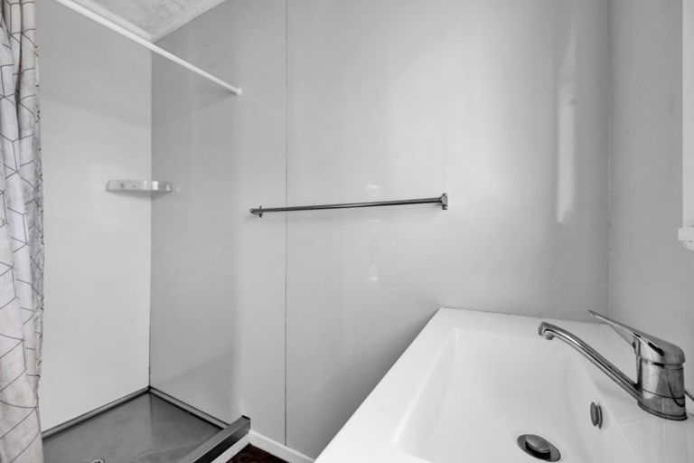 Photo of property in 64 Puriri Street, Hawera, 4610