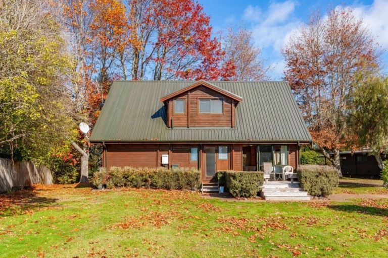 Photo of property in 12/83 Grace Road, Turangi, 3382