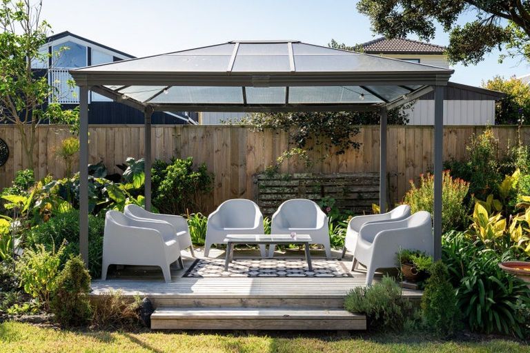 Photo of property in 1281 Papamoa Beach Road, Papamoa Beach, Papamoa, 3118
