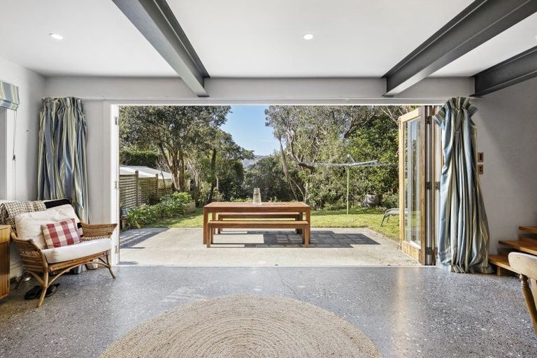 Photo of property in 103 Inglis Street, Seatoun, Wellington, 6022