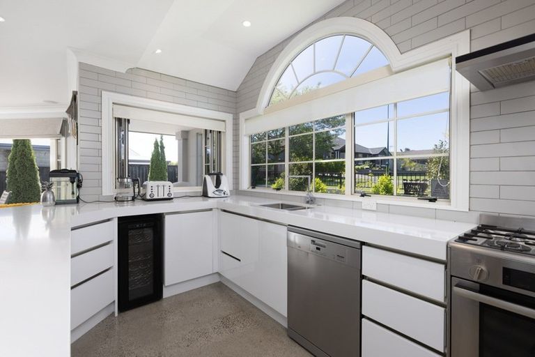 Photo of property in 23 Kildonan Place, Bethlehem, Tauranga, 3110