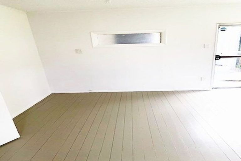 Photo of property in 20 Gloucester Street, Cannons Creek, Porirua, 5024