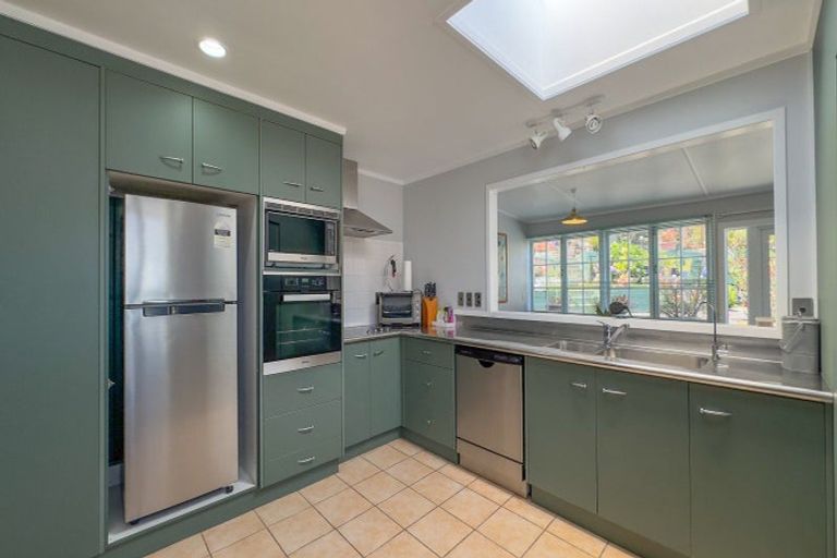 Photo of property in 102 Karaka Road, Thames, 3500