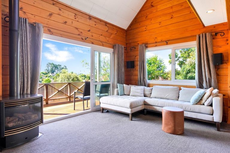 Photo of property in 74 Colwill Road, Massey, Auckland, 0614