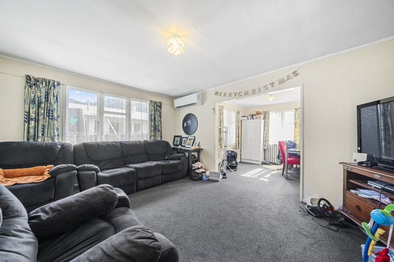 Photo of property in 12 Kairanga Crescent, Wainuiomata, Lower Hutt, 5014