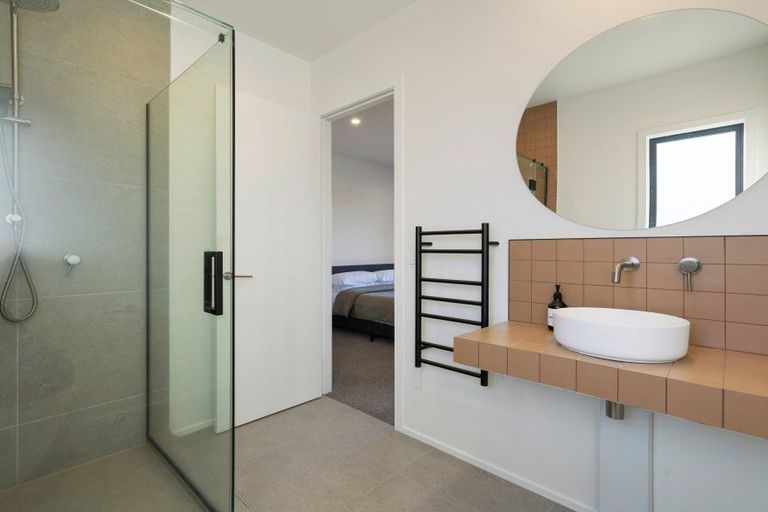 Photo of property in 7u1 Tarbett Road, Hillcrest, Hamilton, 3216