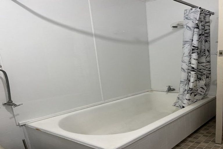 Photo of property in 1/15 Dawson Street, Hamilton East, Hamilton, 3216