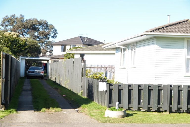 Photo of property in 55 Mcnaughton Avenue, Mangere East, Auckland, 2024