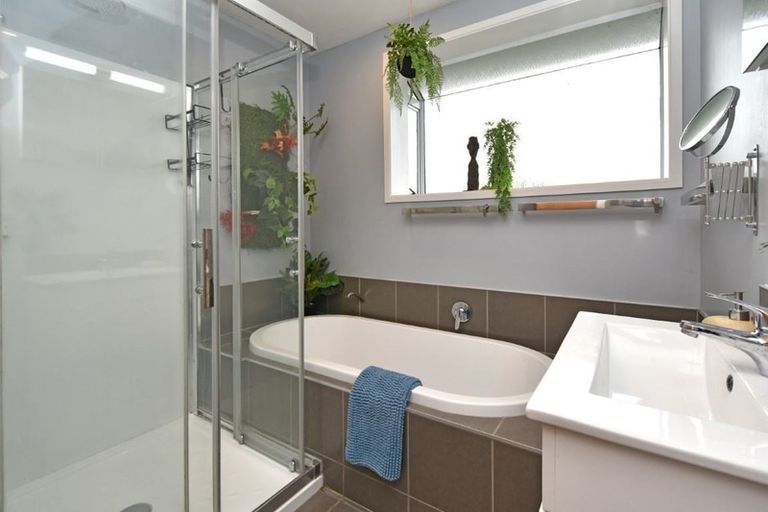 Photo of property in 75 Buckleys Road, Linwood, Christchurch, 8062