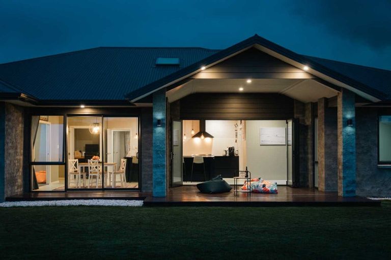 Photo of property in 23 Tiaki Way, Cambridge, 3434