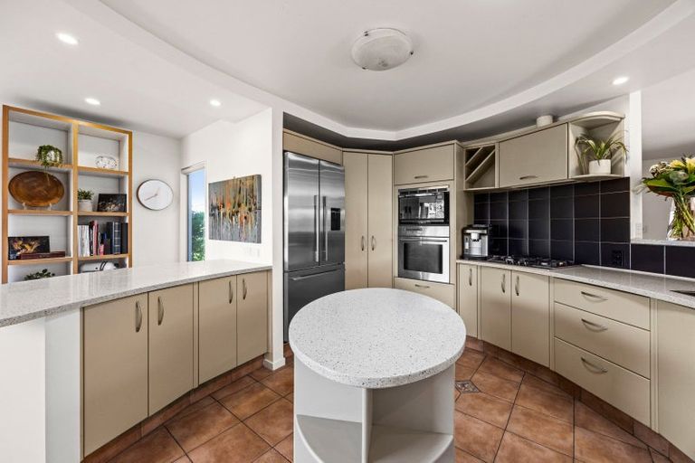 Photo of property in 21 Pukekura Place, Taradale, Napier, 4112