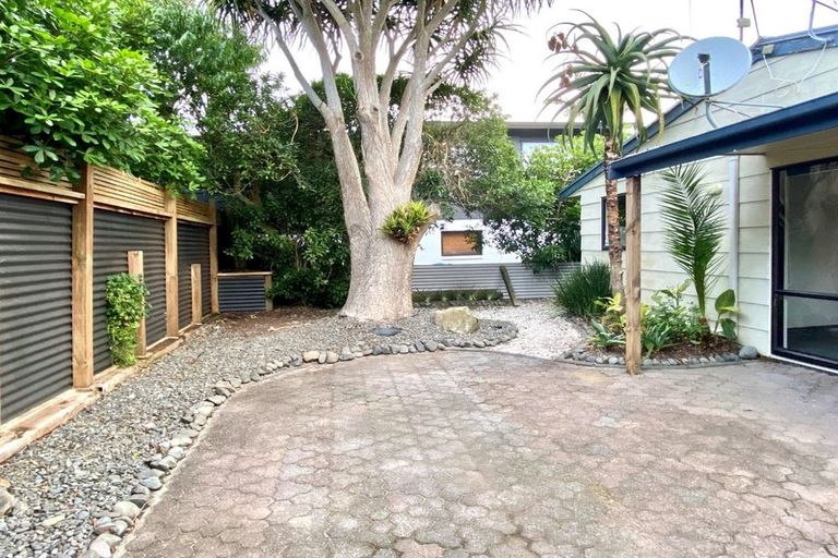 Photo of property in 93a Simpson Road, Papamoa Beach, Papamoa, 3118