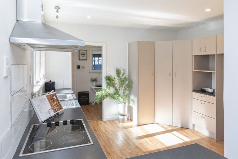 Photo of property in 240 Westminster Street, Mairehau, Christchurch, 8013