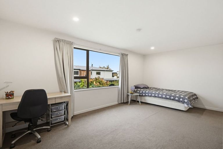 Photo of property in 87 Ayers Street, Rangiora, 7400
