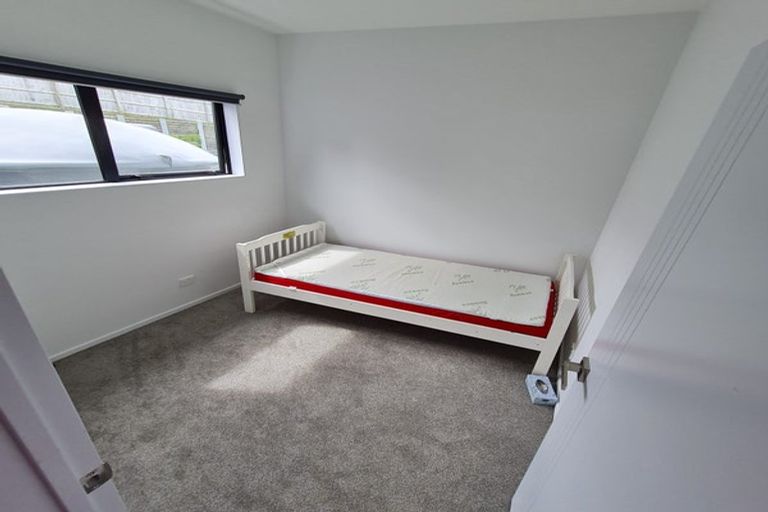 Photo of property in 5 Kawariki Road, Helensville, 0800