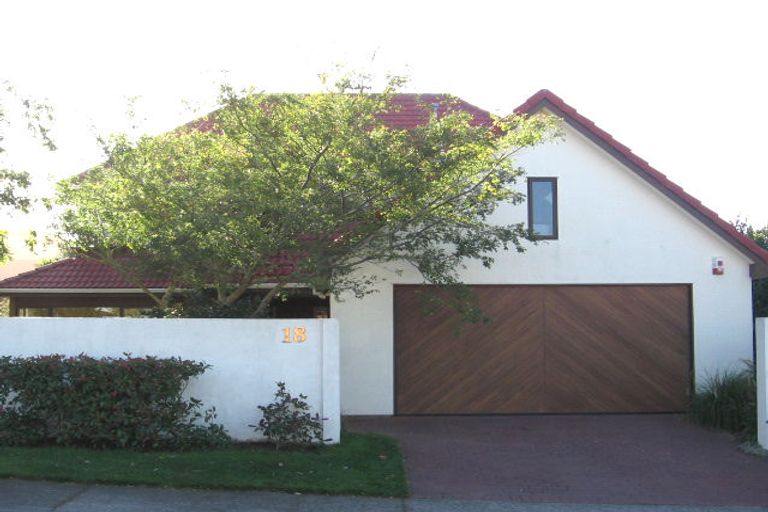 Photo of property in 18 Aintree Grove, Churton Park, Wellington, 6037