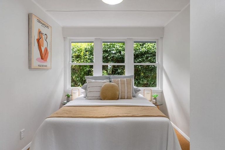 Photo of property in 39 Victory Avenue, Karori, Wellington, 6012