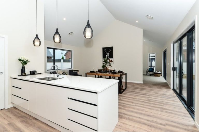 Photo of property in 25a West Thompson Street, Leamington, Cambridge, 3432