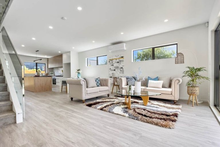 Photo of property in 10c Silver Birch Rise, Henderson, Auckland, 0612