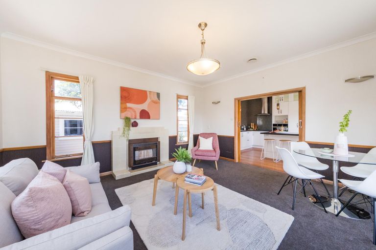 Photo of property in 170 Maxwells Line, Awapuni, Palmerston North, 4412