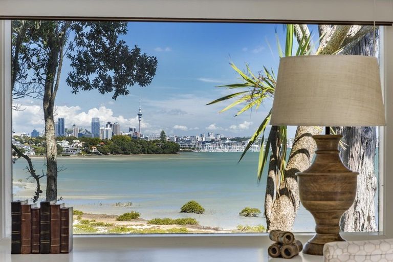 Photo of property in 13 Herbert Street, Hauraki, Auckland, 0622
