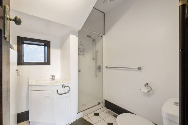 Photo of property in 5 Lewisville Terrace, Thorndon, Wellington, 6011