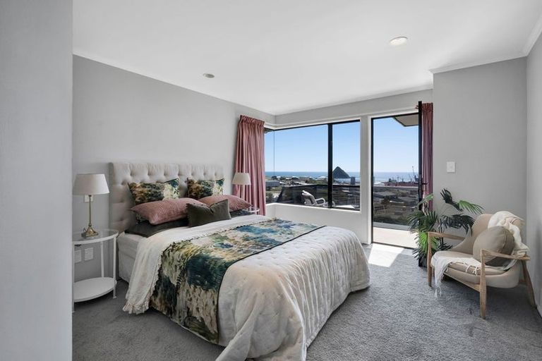 Photo of property in 12d Parris Street, Moturoa, New Plymouth, 4310