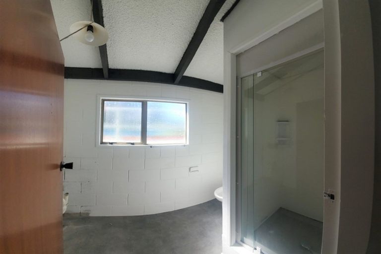 Photo of property in 129 Constable Street, Newtown, Wellington, 6021