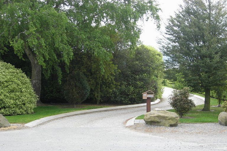 Photo of property in 164 Styx Mill Road, Casebrook, Christchurch, 8051