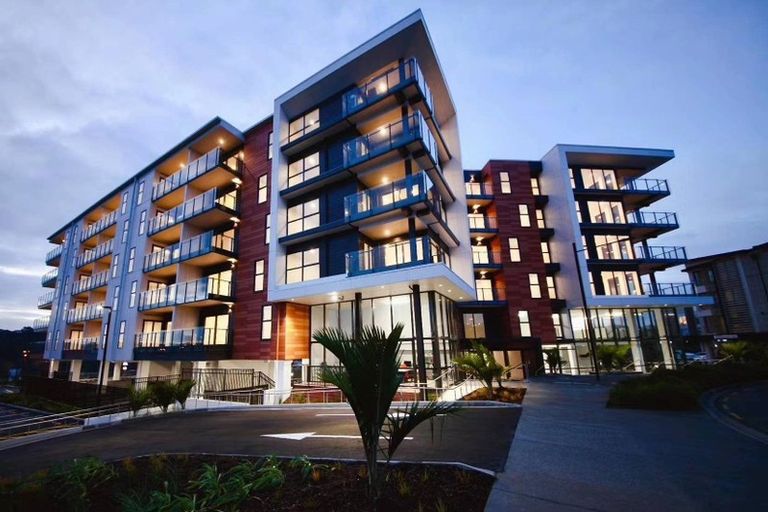 Photo of property in 310/3 Kaipiho Lane, Albany, Auckland, 0632