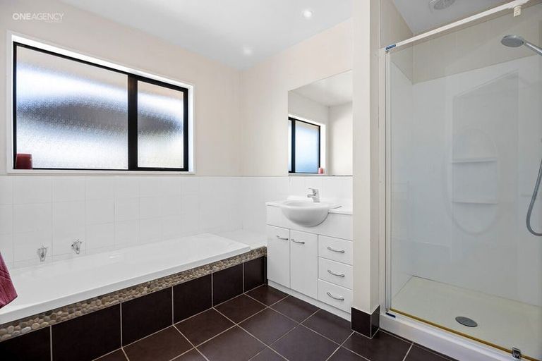 Photo of property in 37 Huria Lane, Woodend, 7610